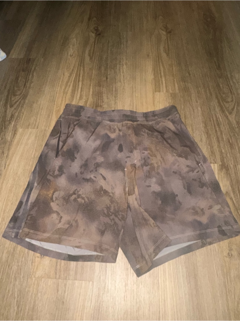 lululemon athletica Men's Brown Marbled Athletic Shorts